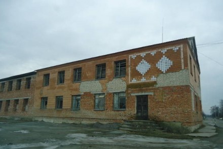 Продам колишній тваринницький комплекс, розташований у Новоград-Волинському р-ні. . фото 2