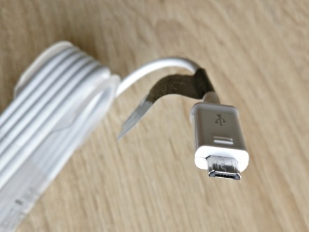 Продаётся оригинальный кабель Samsung, USB-micro USB, модель EP-DG925UWE, длина . . фото 5