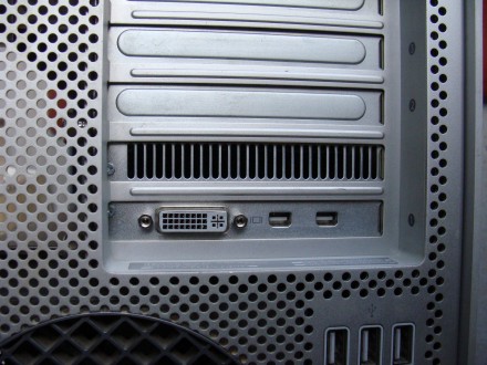 Продам Mac Pro 3.1
Процессор 2 x 2,8 GHz Quad-Core Intel Xeon
Память Fb-Dimm 1. . фото 5
