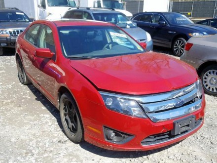 2010 Ford Fusion Se, 3.0L 6, км, Красный Седан 4-дверный. Киев. фото 1 2010 Ford Fusion Se, 3.0L 6, км, Красный Седан 4-дверный. Киев. фото 1