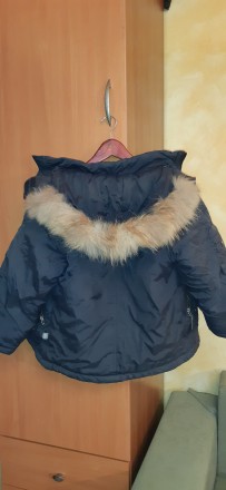 Продам зимнюю куртку типа Аляска на мальчика. Рост 134, но носили    до 148.
Дл. . фото 2