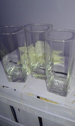 стильные стаканы из тонкого стекла с тяжелым устойчивым дном.
как то подарили н. . фото 2