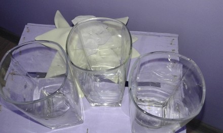 стильные стаканы из тонкого стекла с тяжелым устойчивым дном.
как то подарили н. . фото 3
