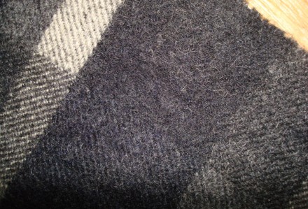 Теплый, очень и очень мягкий зимний мужской шарф, на концах бахрома.
Цвет униве. . фото 8