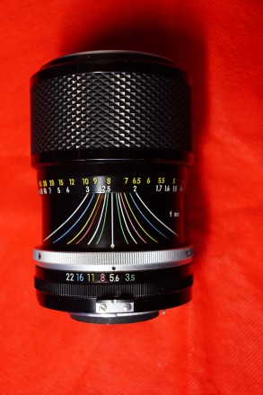 Nikon Zoom-Nikkor 43-86mm f/3.5  это один из первых зум-объективов от Nikon .Объ. . фото 4