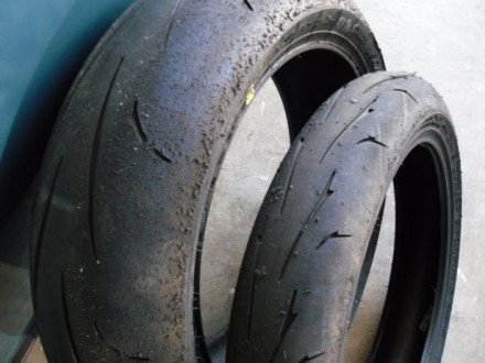 Dunlop 120/, 180/ 190r17 Слик, Шины. Мелитополь. фото 1 Dunlop 120/, 180/ 190r17 Слик, Шины. Мелитополь. фото 1