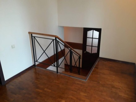 Продается 2-х этажный современный дом в Варваровке. Прибалтийский проект, все оч. Варваровка. фото 11