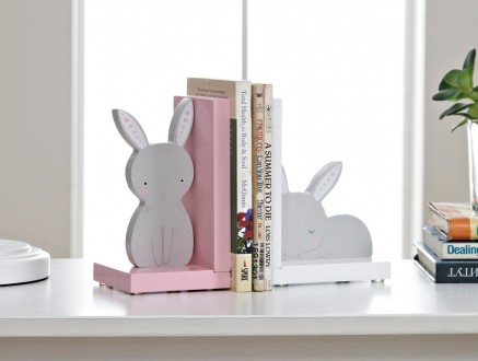 Декор для детской комнаты .Подставка для книг " Кролики "

Размер: 1. . фото 2
