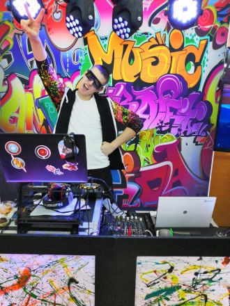 Діджей, Dj на свято+вокал (караоке). Рівне. фото 1 Діджей, Dj на свято+вокал (караоке). Рівне. фото 1
