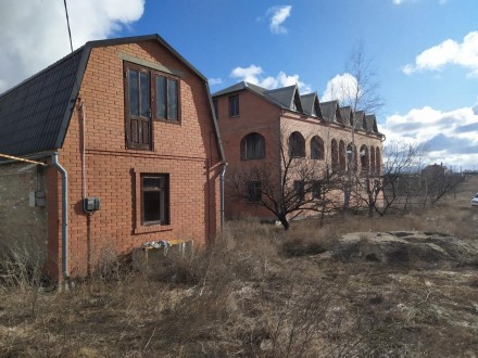 Продается дом у моря в с. Азовском Бердянского района, расположенный на земельно. Колония. фото 2