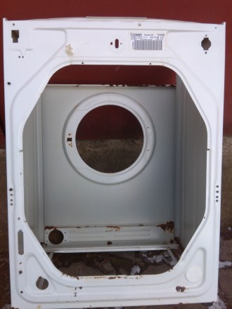 Продам корпус пральноі машини Indesit WG 622 TPR в робочому стані.
Пересилка пі. . фото 3