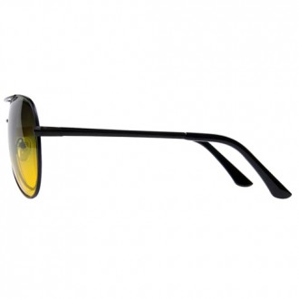 Солнцезащитные очки SunDrive 474G с поляризаций
Класс - солнцезащитные очки
Ти. . фото 3
