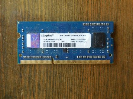 Новая оперативная память.
Kingston 2GB 1Rx8 PC3-10600S-9-10-B10 для ноутбука.
. . фото 4