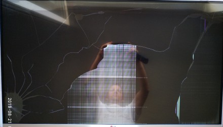 Шнур снят с телевизора LG 42LB675V с механическим повреждением матрицы. Шнур про. . фото 6