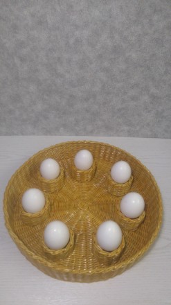 Пасхальный поднос для яиц.
Сплетен из бумажной лозы. Покрыт грунтовкой, двойным. . фото 2