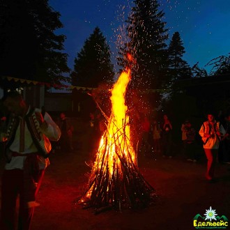 Табір Едельвейс пропонує весело провести літні канікули у Карпатах 
Ми пропонує. . фото 5