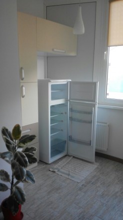 новий будинок
автономне опалення
вмонтовані меблі
холодильник, пральна машина. Автовокзал. фото 11