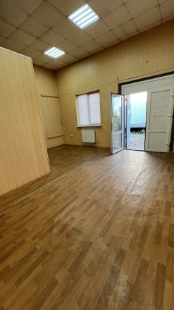 Здається склад-рампа та офісні приміщення (під виробництво) в оренду. Львов. фото 1 Здається склад-рампа та офісні приміщення (під виробництво) в оренду. Львов. фото 1