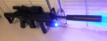 Игрушечный Автомат Cyma P.1158D лазер,фонарь

Автомат P.1158D с глушителем. В . . фото 4