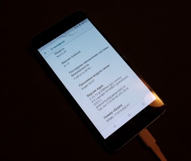 Продам Google Nexus 6P в плохом состоянии - экран в трещинах, но работает отличн. . фото 5