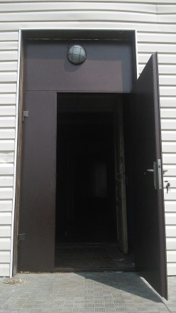 Конструкция двери состоит из усиленной металлической коробки: профильной прямоуг. . фото 9