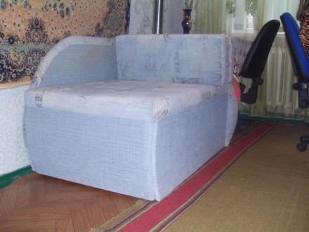 Раскладной диван -малютка, в собранном виде 1,2 в раскладном 1,8м был в пользова. . фото 5
