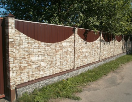 Забор из профнастила для загородного дома, для дачи, для хаты в селе, для коттед. . фото 5