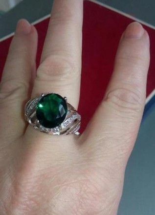 Очень интересное кольцо перстень с крупным Изумрудом(фианитом),красивого именно . . фото 7