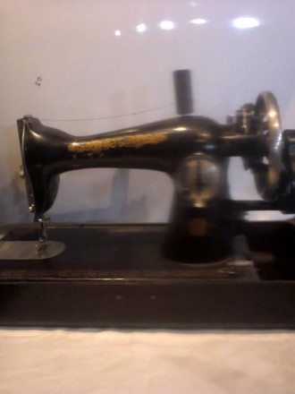 машинка швейная Подольская полностью восстановлена Подобраны иголки нитки соотве. . фото 2