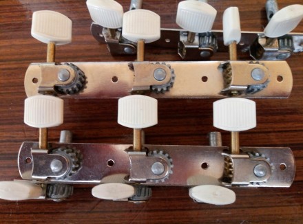 Колковый механизм  для шестиструнной и семиструнной класической гитары в комплек. . фото 10