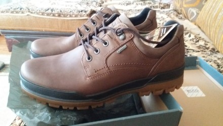 Полуботинки Ecco Track 6 Gore-Tex р.42 Оригинал. Кропивницький. фото 1 Полуботинки Ecco Track 6 Gore-Tex р.42 Оригинал. Кропивницький. фото 1