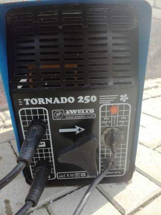 Продам сварочный аппарат Торнадо 250.
Полный комплект (провода, маска и прочее). . фото 6