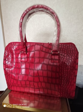 Продается новая в отличном состоянии женская сумка HAND BAG «BELIEVE&raquo. . фото 3